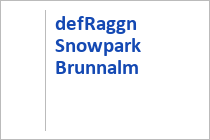 Sprünge im Snowpark Ehrwalder Alm. • © Jaeger
