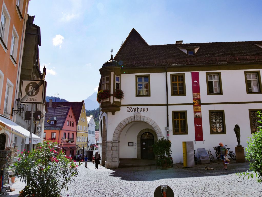 Rathaus Füssen - Das Rathaus von Füssen. - © alpintreff.de - Christian Schön