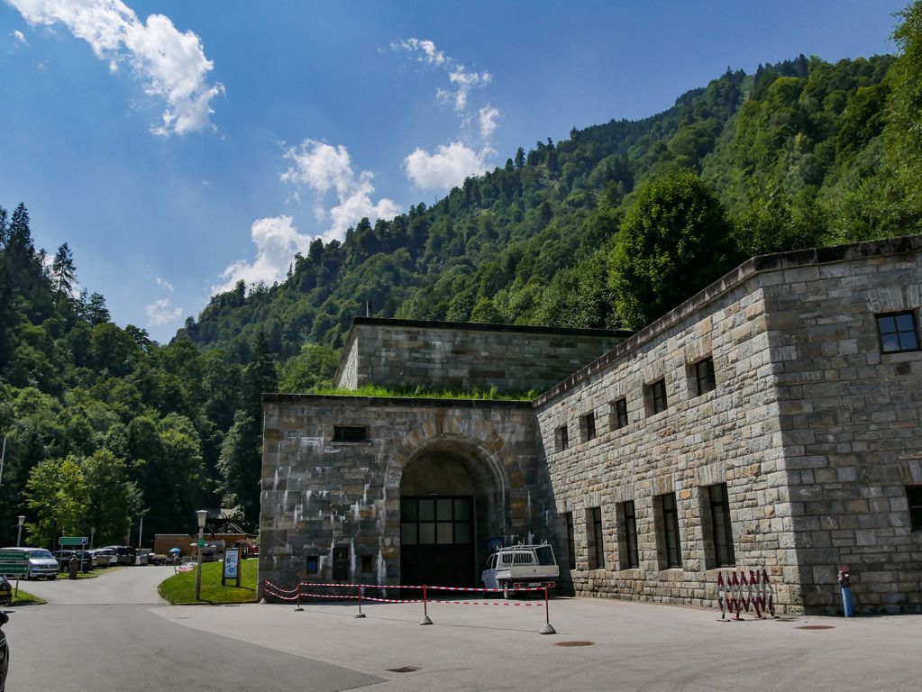 Kraftwerk Kaprun Hauptstufe - Außenansicht der Hauptstufe der Kraftwerksgruppe Kaprun. - © alpintreff.de / christian Schön