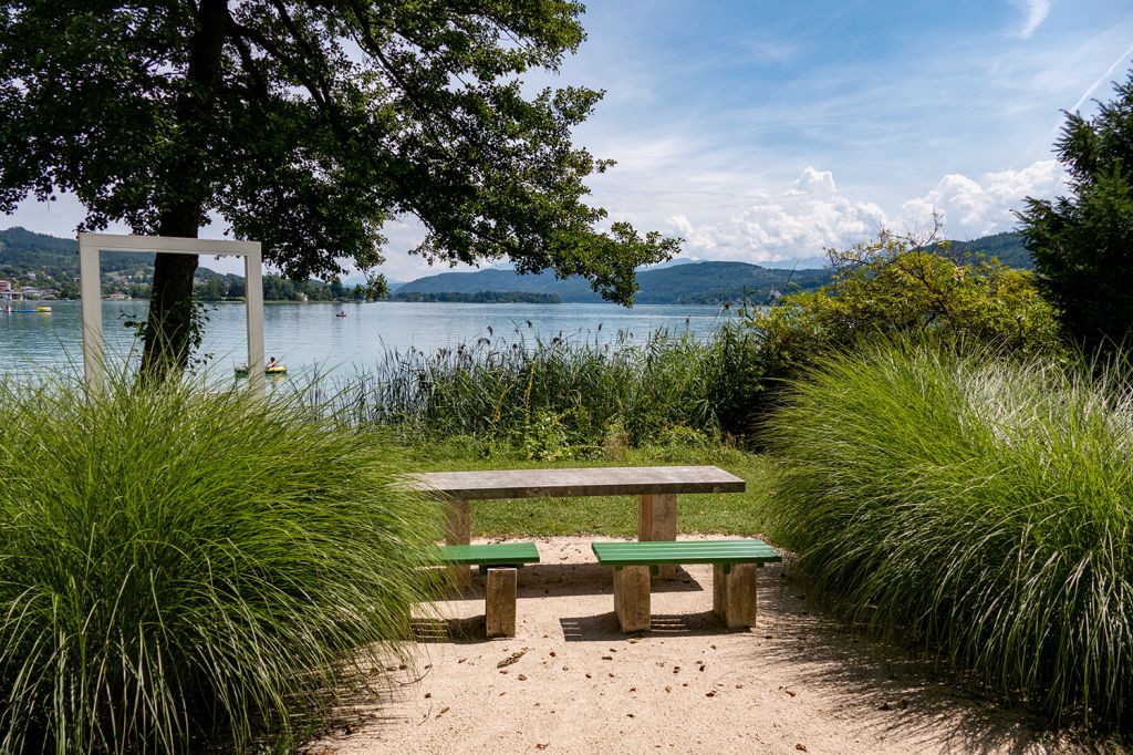 Der Wörthersee - Und zwischen den Privatstränden immer wieder malerische Fleckchen. - © alpintreff.de / christian Schön